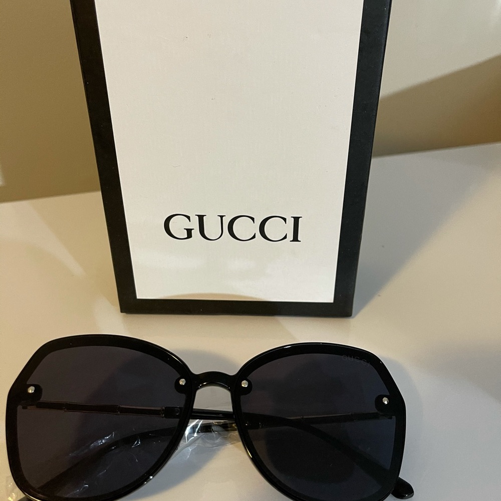 Sunnies